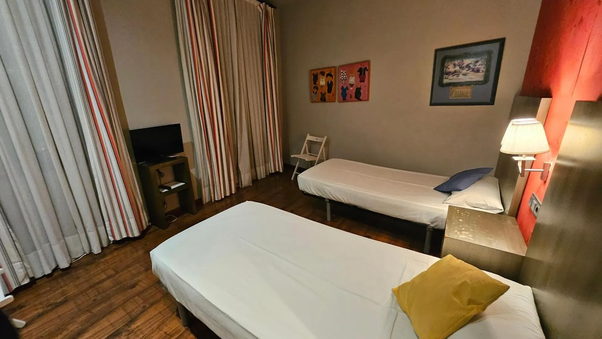 Hotel Annex - Rey Don Jaime I Barcelona