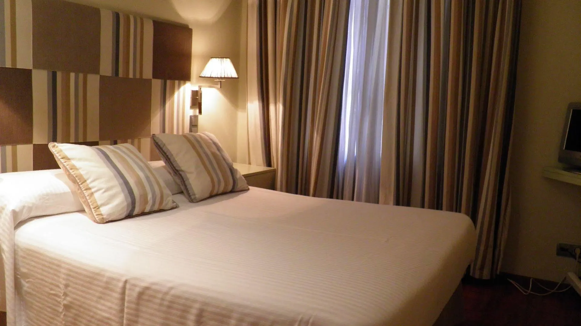 Hotel Annex - Rey Don Jaime I Barcelona 0*,  Spain